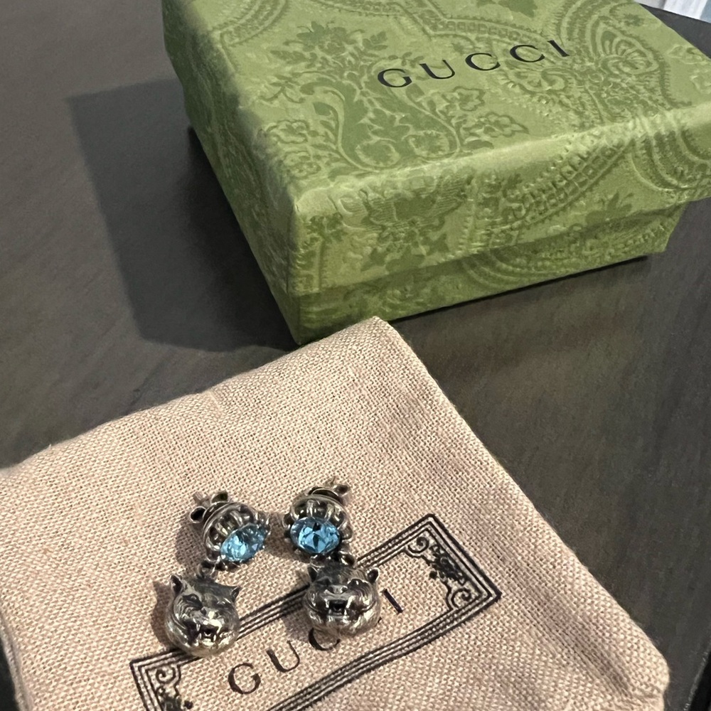 Gucci Crystal Feline Drop Earrings